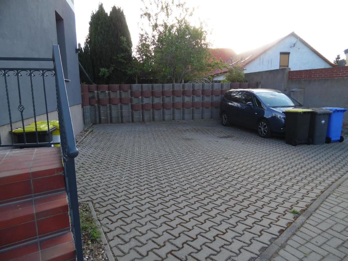 Gaestewohnung Mit Kueche Magdeburg An Der Elbe Экстерьер фото