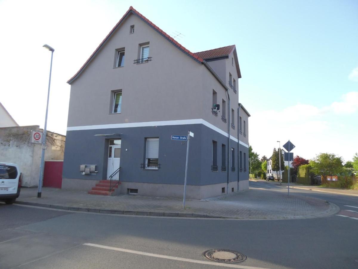 Gaestewohnung Mit Kueche Magdeburg An Der Elbe Экстерьер фото